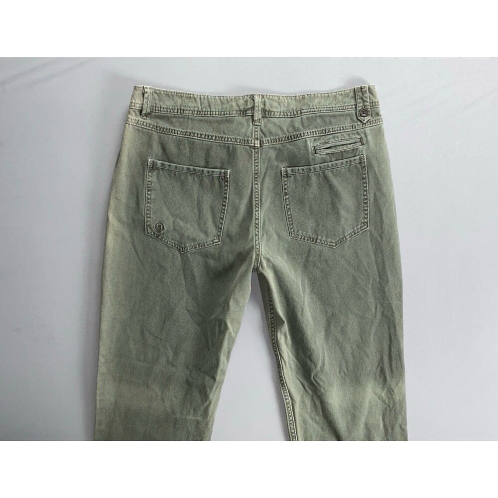 Gramicci 6-Pocket Honeycomb Textured Tapered Jeans. Light Olive, Men's 34X31. - Picture 7 of 9
